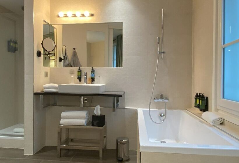 سوییت جونیور, Hôtel Cézanne Boutique Hôtel