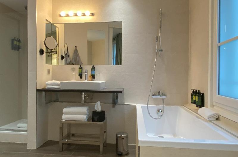 سوییت جونیور, Hôtel Cézanne Boutique Hôtel