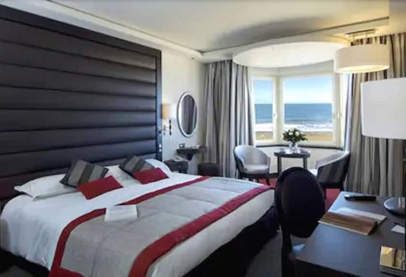 اتاق استاندارد با چشم‌انداز دریا, Grand Hôtel Des Thermes