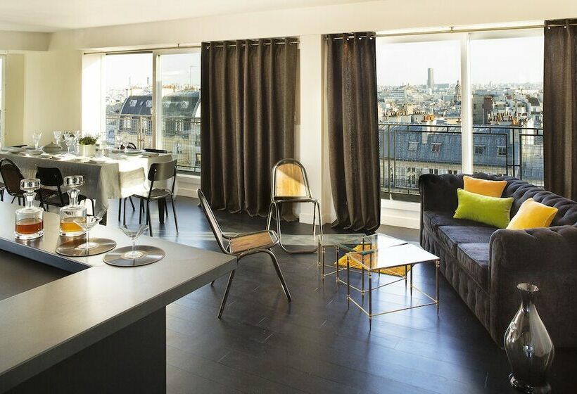 سوییت پرستیژ, Le Chat Noir