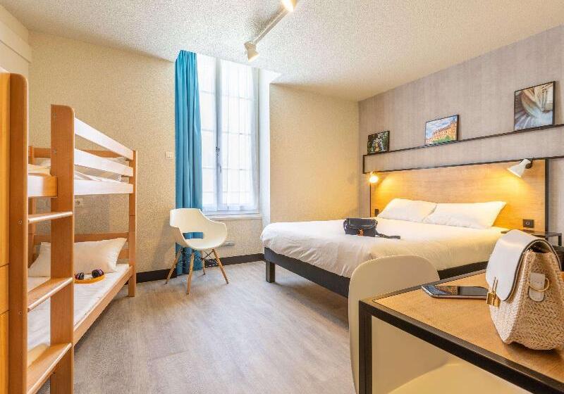 ファミリールーム, Ibis Blois Centre Chateau