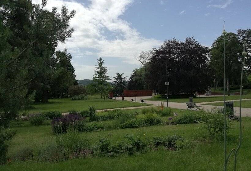 Номер Стандарт Трехместный, Ibis Budget Besançon Centre Gare