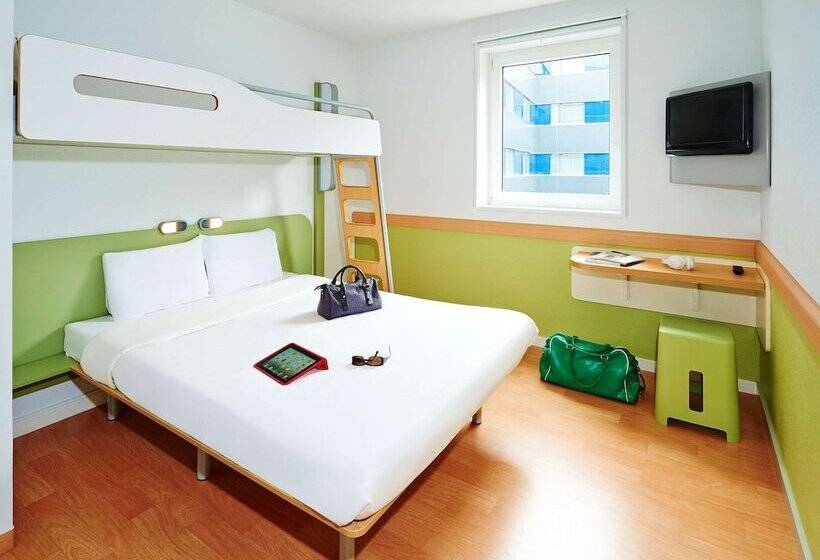 Номер Стандарт Трехместный, Ibis Budget Besançon Centre Gare