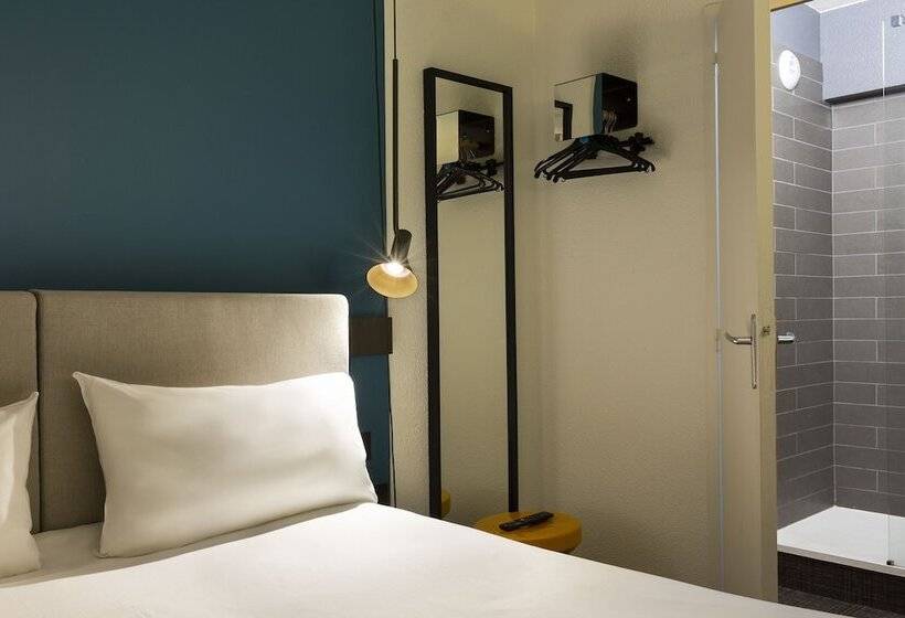 Standard Room, Ibis Marseille Centre Prefecture