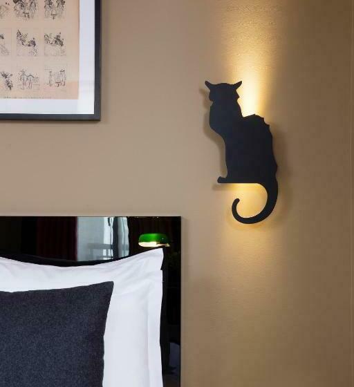 اتاق پرمیوم, Le Chat Noir
