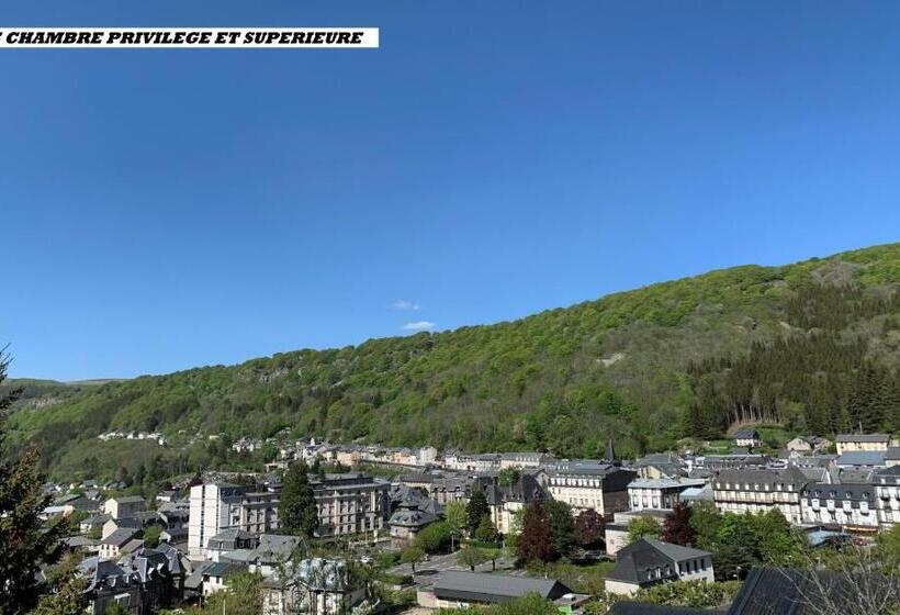 Chambre Supérieure avec Vues, Le Panorama