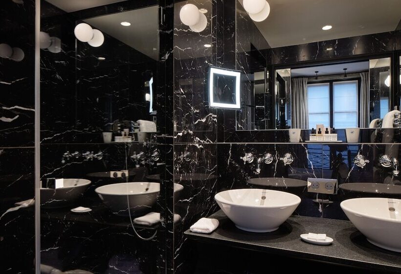 اتاق سوپریور, Le Pavillon De La Reine & Spa, Place Des Vosges