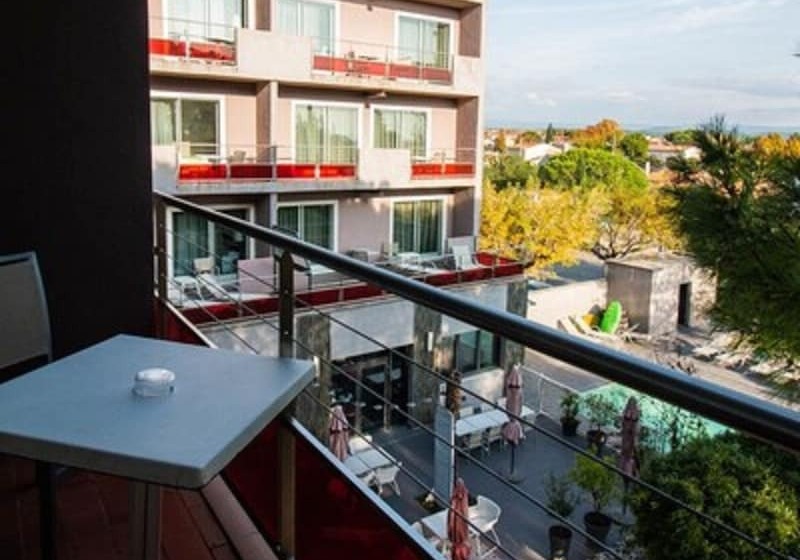 اتاق استاندارد با بالکن, Le Safari Hotel Restaurant