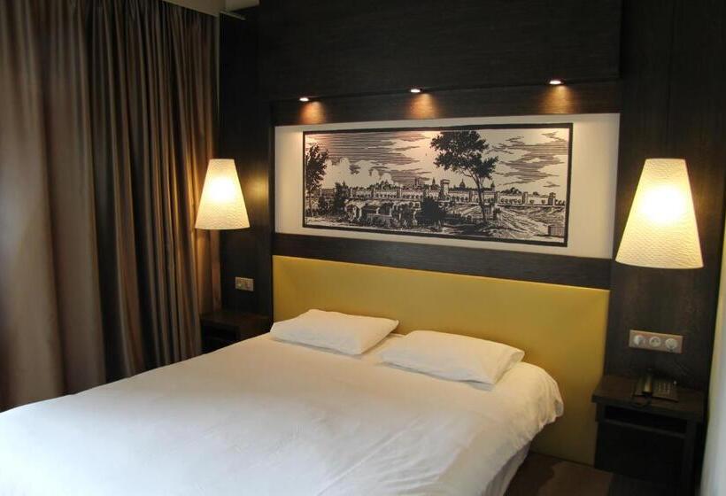 اتاق استاندارد با بالکن, Le Safari Hotel Restaurant