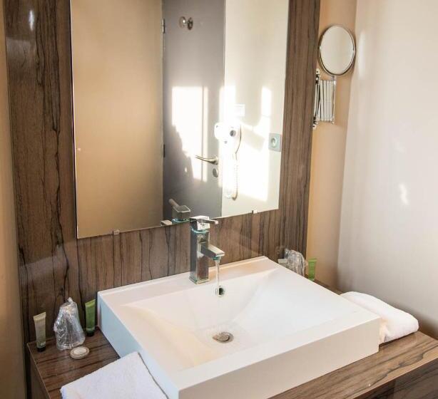 اتاق استاندارد اینتریور, Le Safari Hotel Restaurant