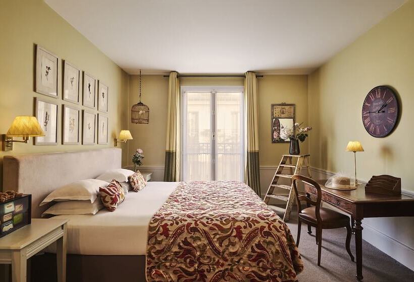 سوییت جونیور, Hôtel Sainte Beuve
