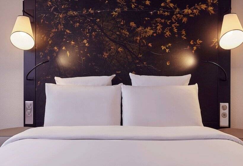 اتاق کلاسیک, Mercure Paris La Defense
