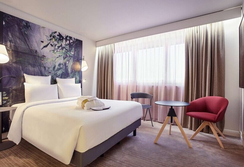 اتاق پرستیژ, Mercure Paris La Defense