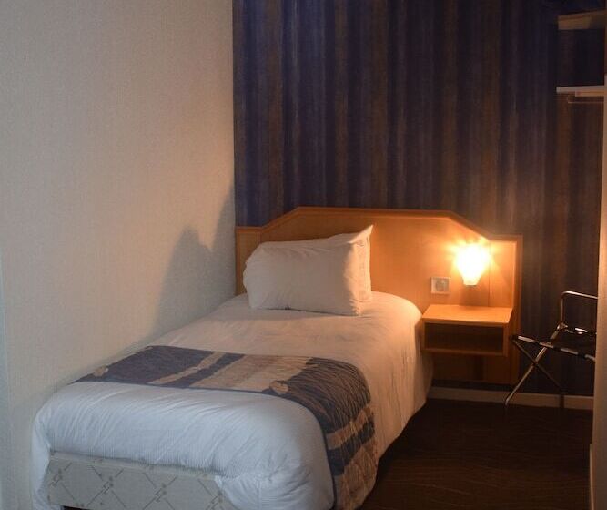 3-Bett-Standardzimmer, Metropol