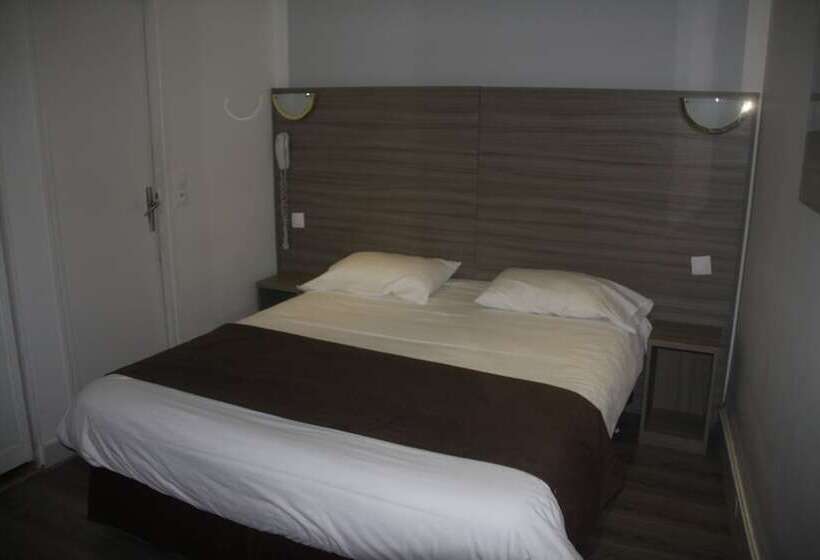 Standard Room, Panam  Paris Gambetta Place Gambettamairie Du 20 Emme