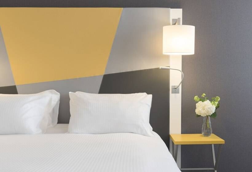 Deluxe Room, Pullman Toulouse Airport