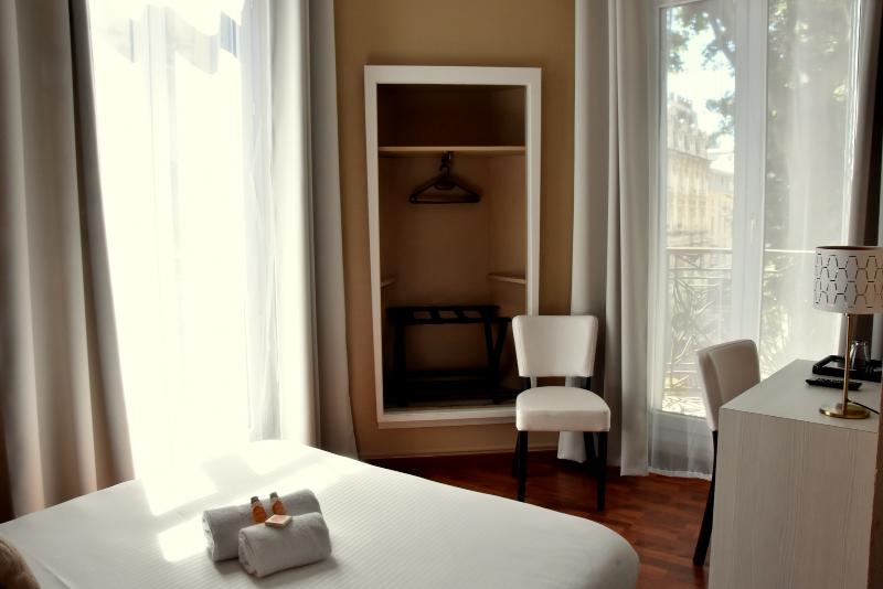 Standard Single Room, Regina Boutique