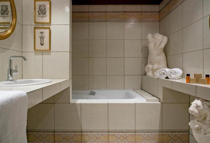 اتاق خانوادگی, Relais Du Bois Saint Georges   Hôtel De Charme