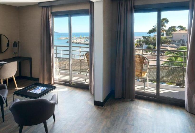 سوییت با چشم‌انداز دریا, Van Der Valk Hotel Saint Aygulf