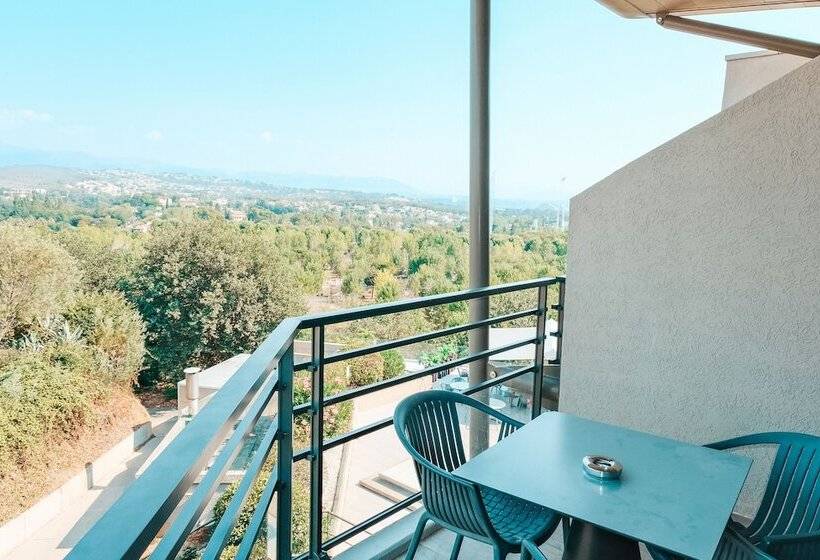سوییت خانوادگی, Thalazur Antibes   & Spa