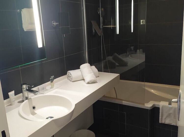 سوییت با چشم‌انداز دریا, Thalazur Antibes   & Spa