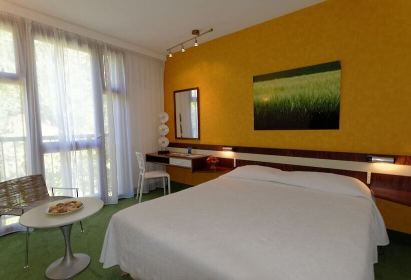 Comfort Room, Villa Borghese, The Originals Relais