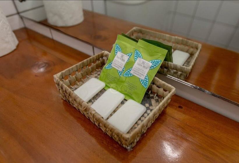 اتاق استاندارد با سرویس بهداشتی مشترک, Nadi Bay Resort