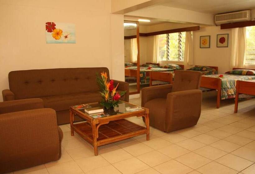 تختخواب در اتاق مشترک, Nadi Bay Resort
