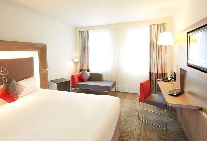 Executive Room, Novotel Massy Palaiseau