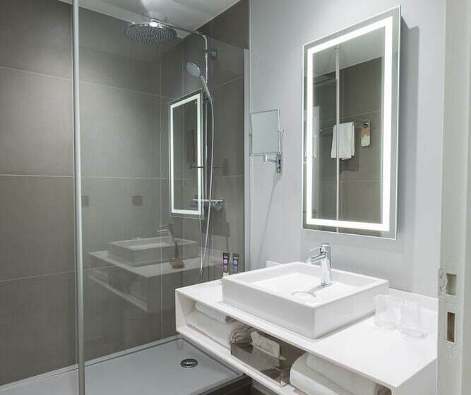 اتاق سوپریور, Novotel Poitiers Site Du Futuroscope