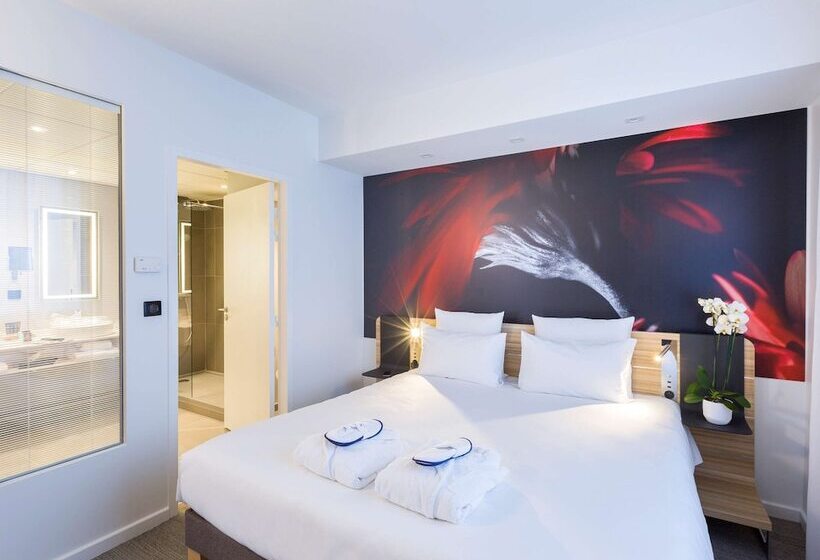 اتاق سوپریور, Novotel Poitiers Site Du Futuroscope
