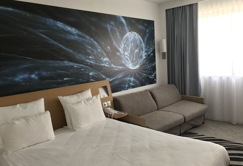 اتاق سوپریور, Novotel Poitiers Site Du Futuroscope