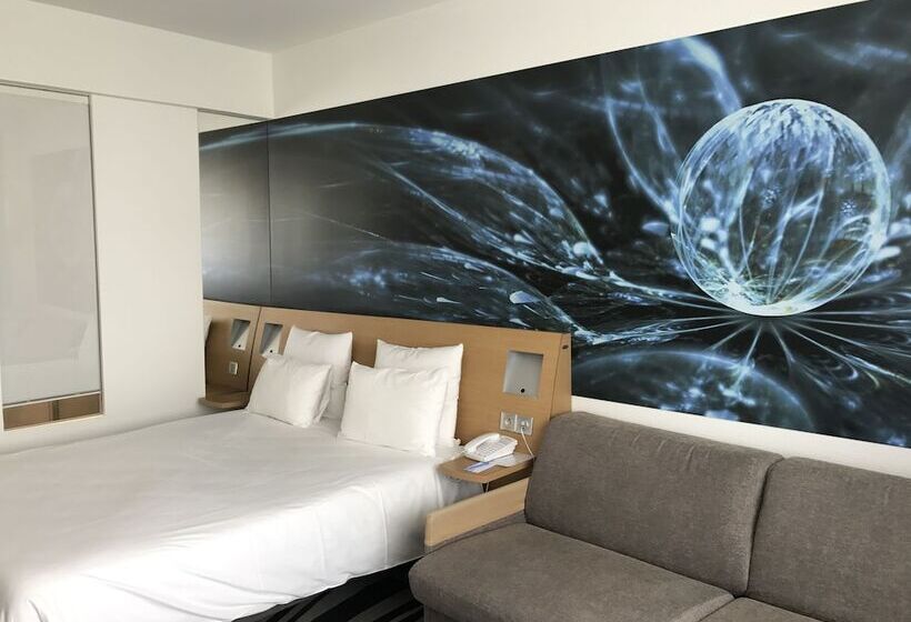 اتاق سوپریور, Novotel Poitiers Site Du Futuroscope