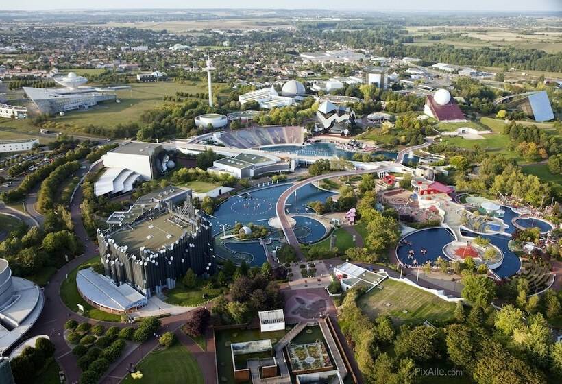 ダブルベッドのクラシックルーム, Novotel Poitiers Site Du Futuroscope