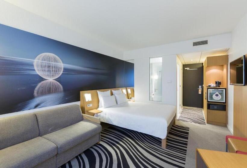 اتاق سوپریور, Novotel Poitiers Site Du Futuroscope