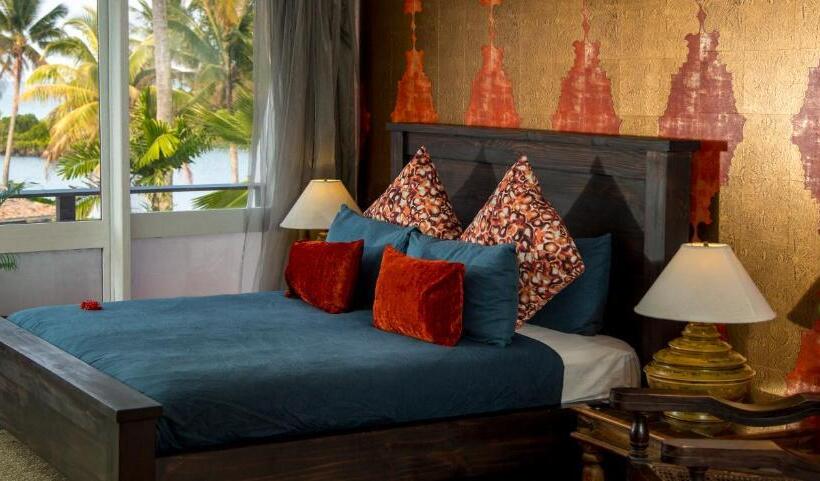 سوئیت پنت هاوس, The Pearl South Pacific Resort, Spa & Golf Course