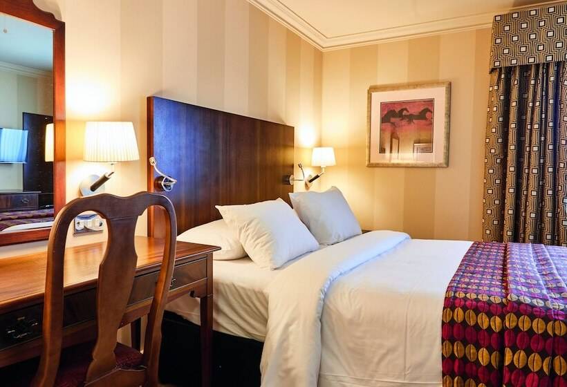سوییت جونیور, Aztec Hotel And Spa