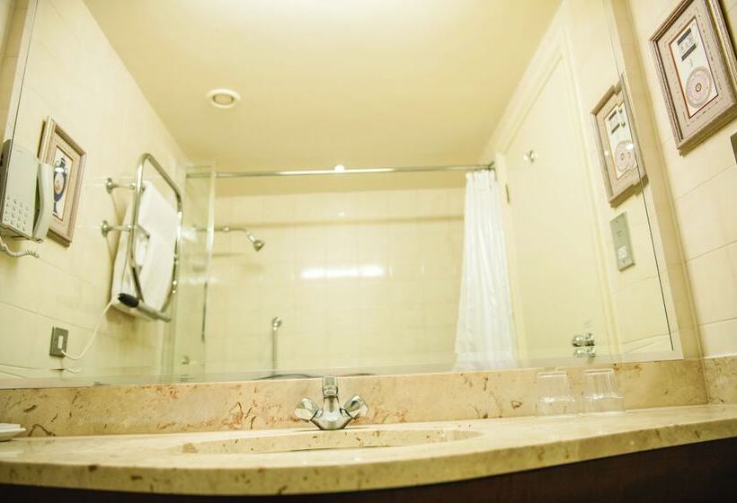 اتاق استاندارد, Aztec Hotel And Spa