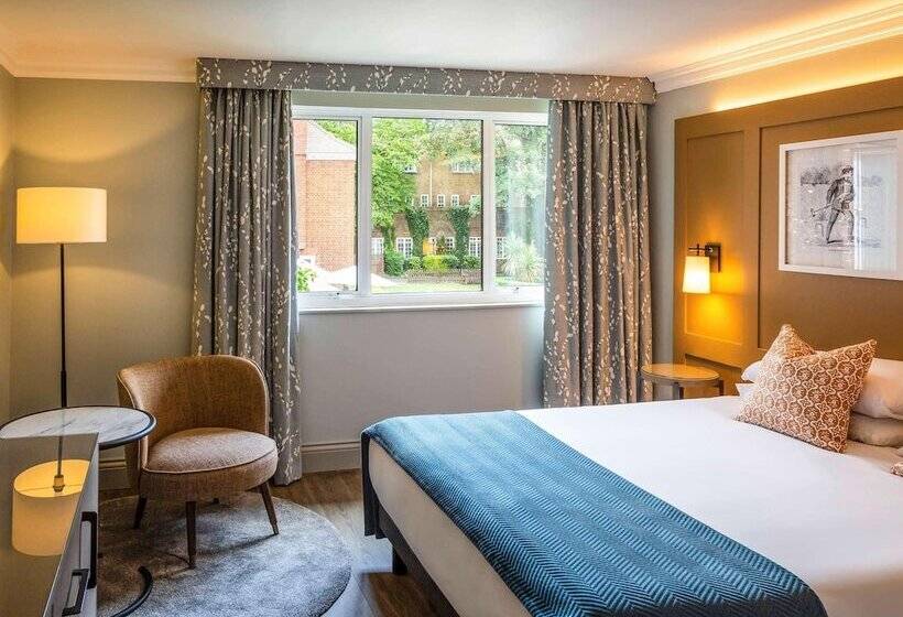 Номер Superior, Bush Hotel Farnham