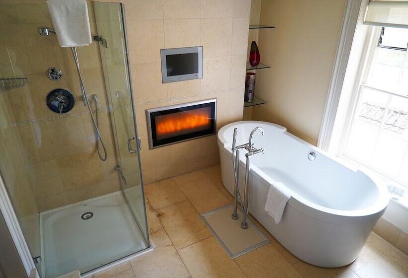سوییت جونیور, Cotswold House Hotel And Spa   A Bespoke