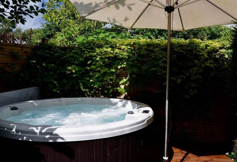خانه 1 خوابه, Cotswold House Hotel And Spa   A Bespoke