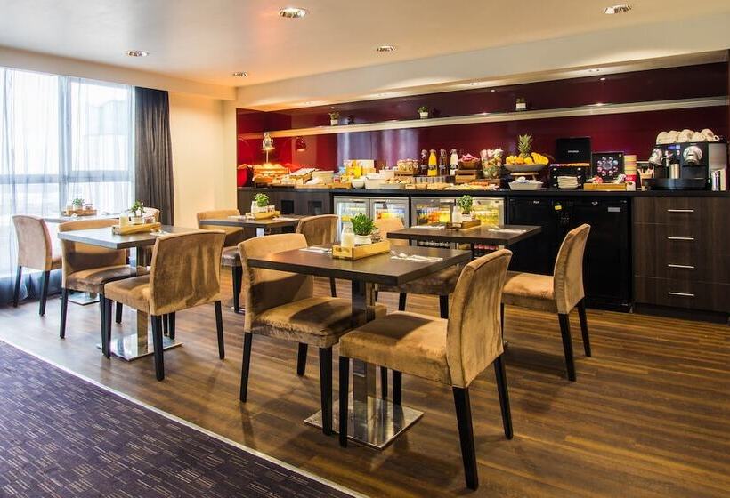 اتاق کلاب, Crowne Plaza Birmingham City