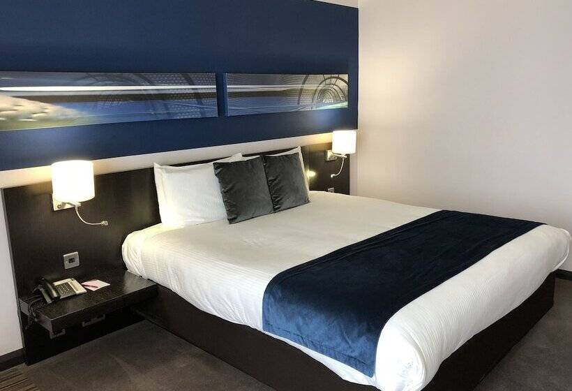 اتاق استاندارد, Crowne Plaza Birmingham City, An Ihg