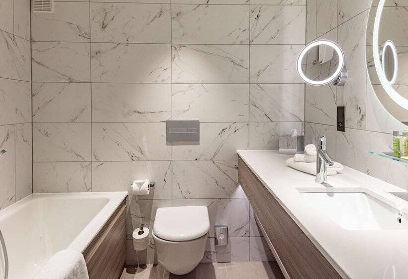 اتاق استاندارد, Doubletree By Hilton Bath