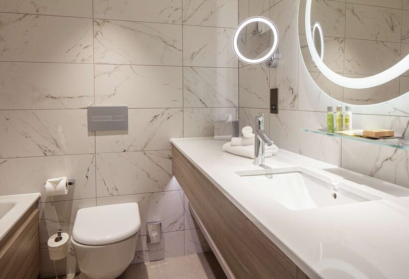 اتاق استاندارد, Doubletree By Hilton Bath