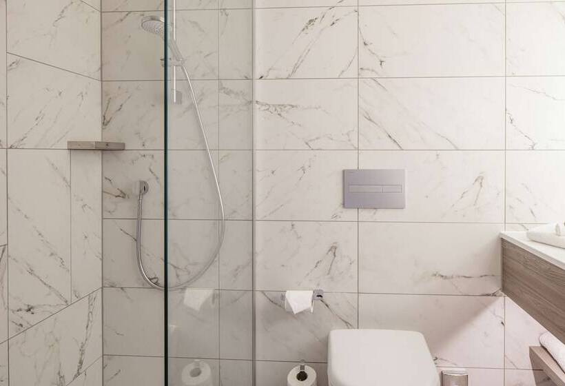 اتاق استاندارد, Doubletree By Hilton Bath