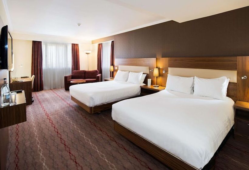 اتاق استاندارد با 2 تخت دوبل, Doubletree By Hilton  Bristol North