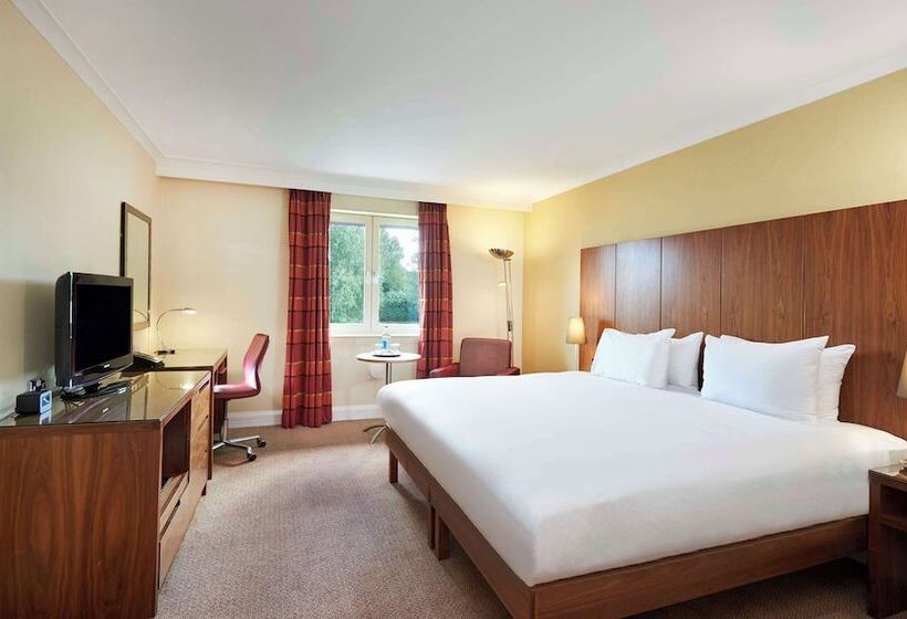 Deluxe Room, Doubletree By Hilton  Bristol North