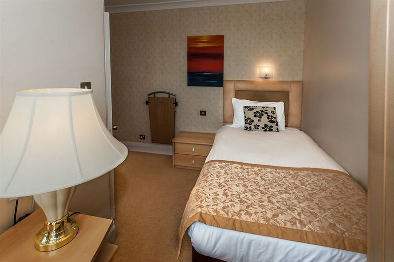 اتاق استاندارد یک نفره, Heathlands