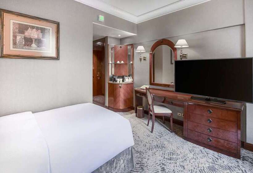 اتاق لوکس یک تخته, Hilton Birmingham Metropole